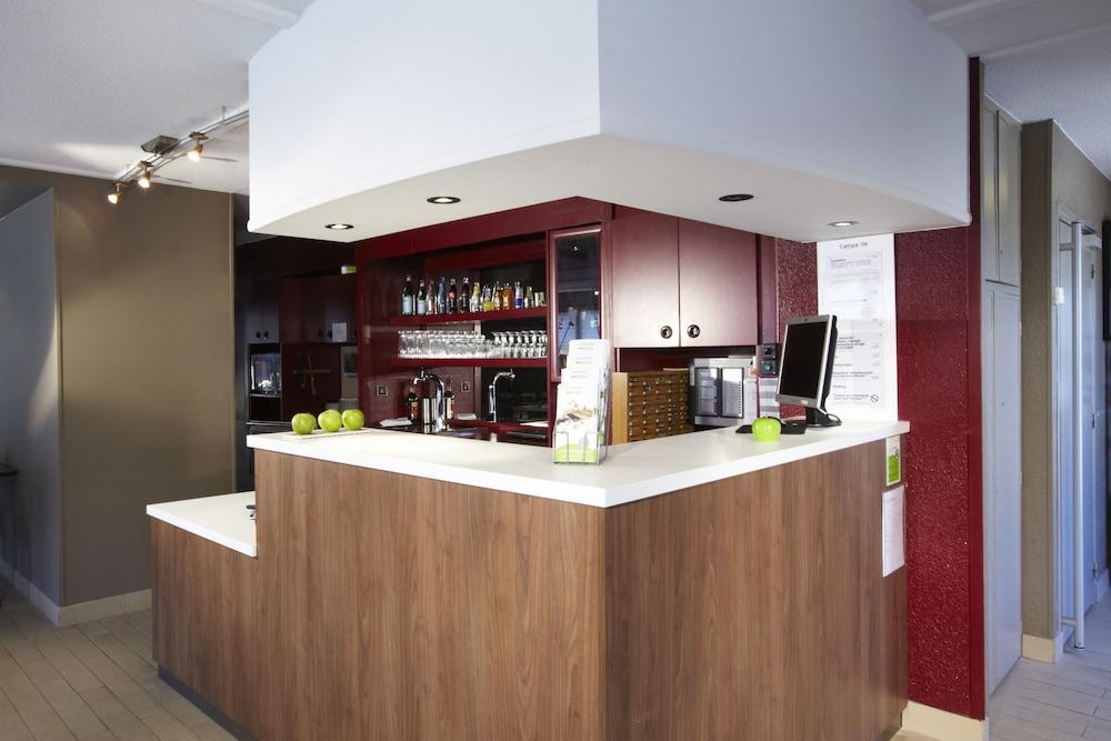 Campanile Salon-De-Provence Hotel Eksteriør billede