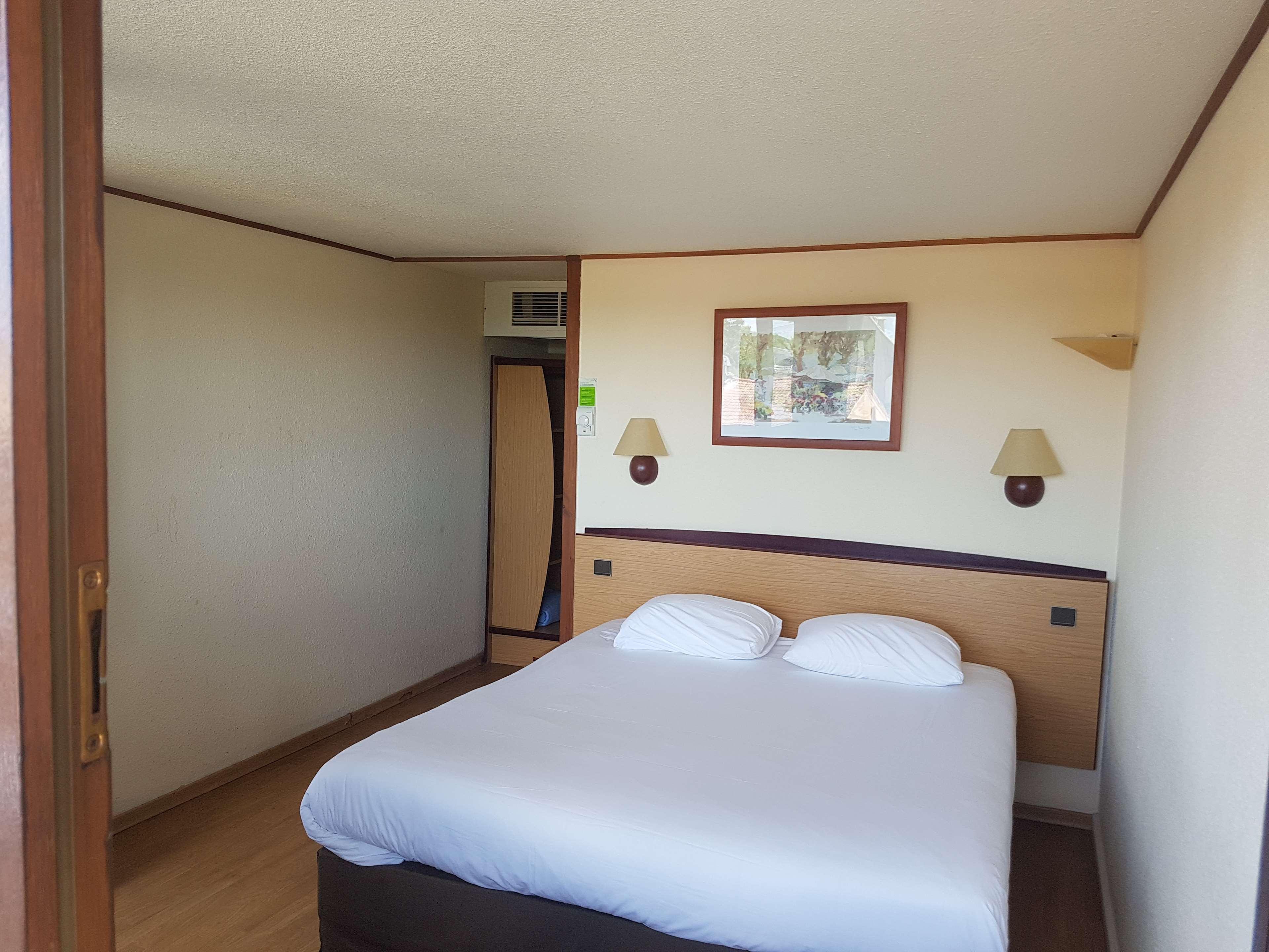 Campanile Salon-De-Provence Hotel Eksteriør billede
